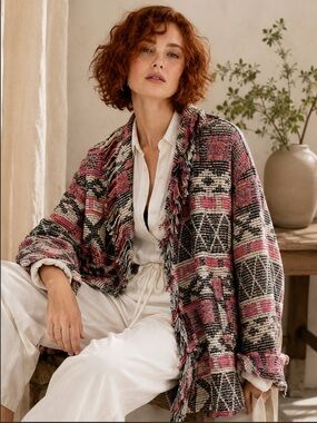 Zara Oversized Southwestern Fringe Blanket Jacket XS/S Boho Aztec Tribal Cardiga